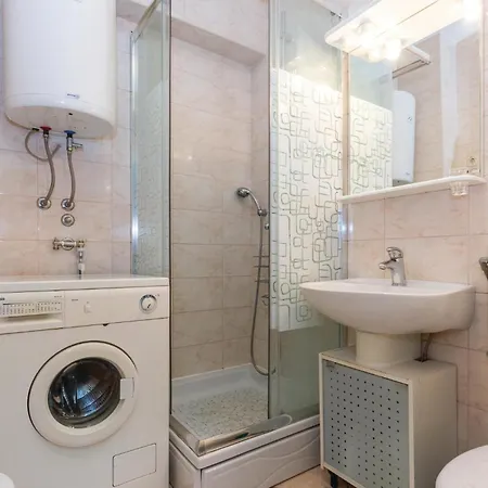 Appartement With Sea View 08